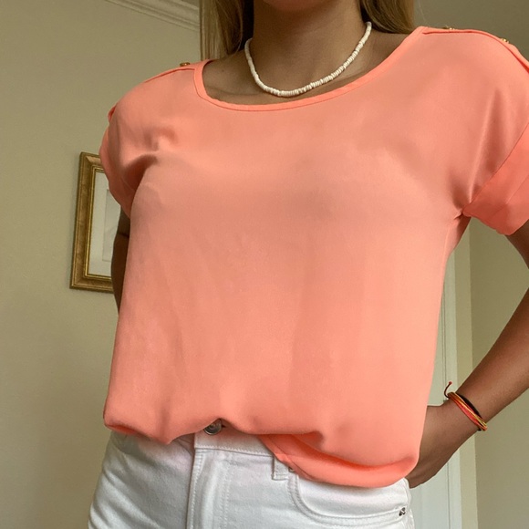 Zenana Outfitters , size S , beautiful tee/blouse - Picture 1 of 4